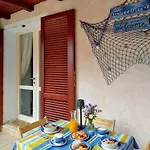 Casa Azzurra Apartman Capitana